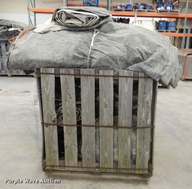 image for item DK5097 Approximately 12 concrete blankets