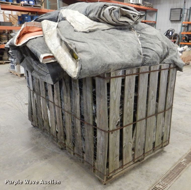 image for item DK5097 Approximately 12 concrete blankets