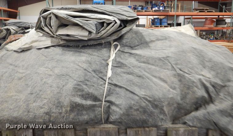 image for item DK5097 Approximately 12 concrete blankets