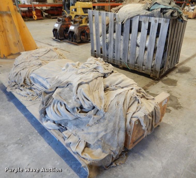image for item DK5100 Approximately 4 concrete blankets