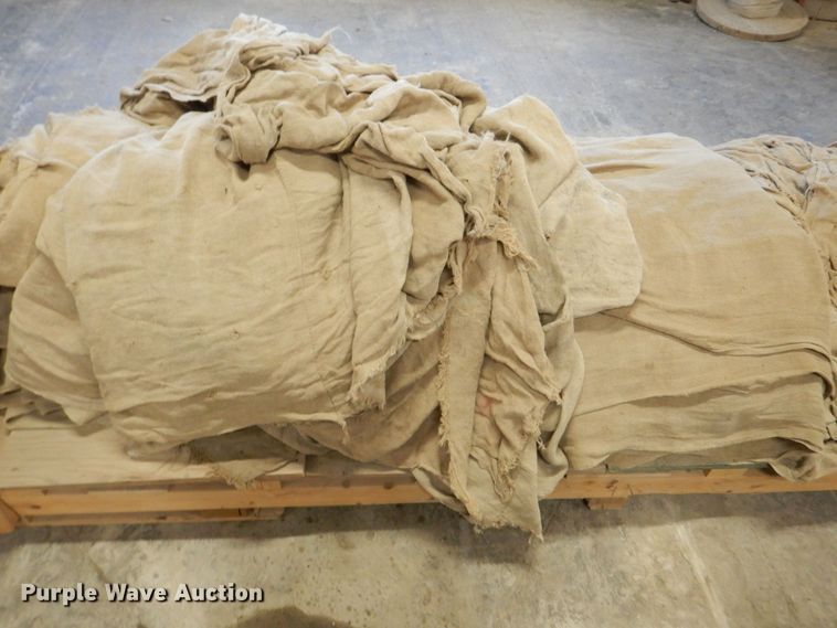 image for item DK5100 Approximately 4 concrete blankets