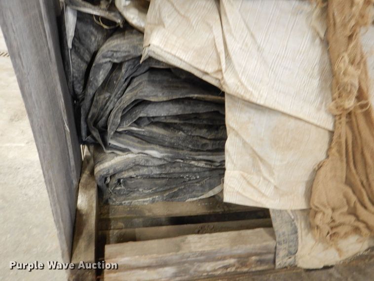 image for item DK5100 Approximately 4 concrete blankets