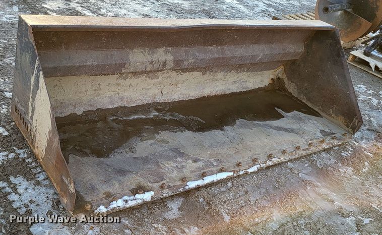 image for item DK5107 Berlon  96" W skid steer bucket