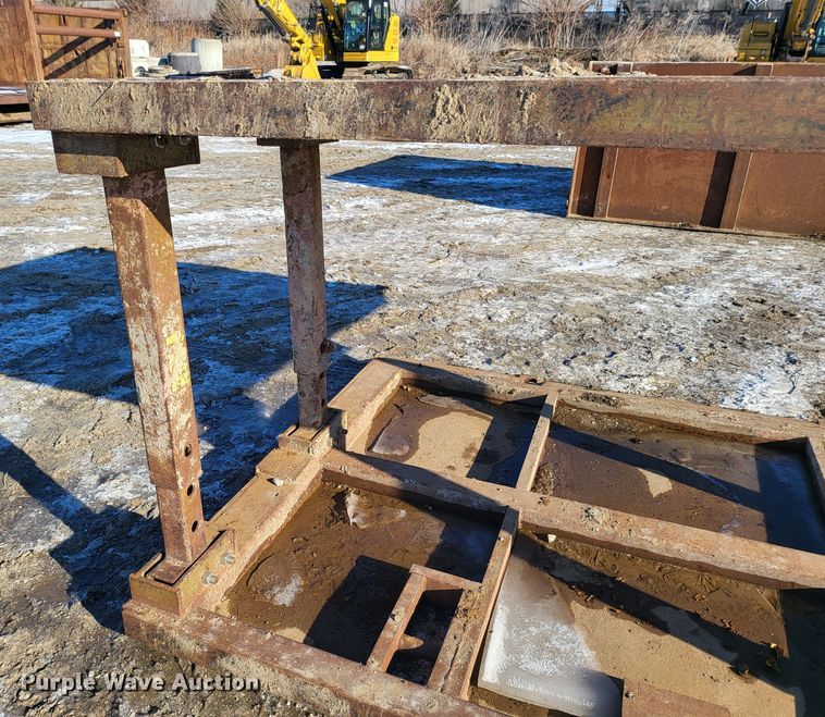 image for item DK5112 Trench box