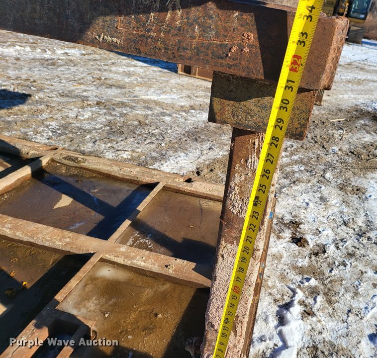 image for item DK5112 Trench box