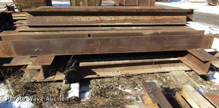 image for item DK5116 Approximately 36 steel I-beams