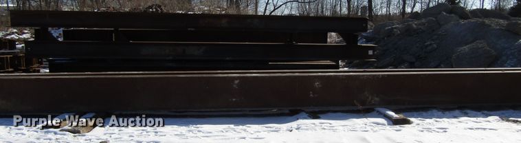 image for item DK5117 Approximately 30 steel beams