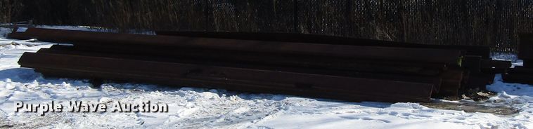 image for item DK5119 Approximately 30 metal sheets