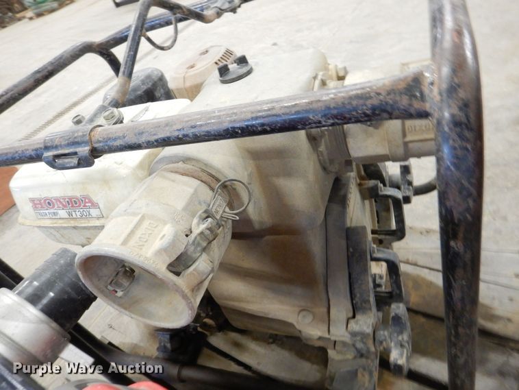 image for item DK5122 (2) trash pumps