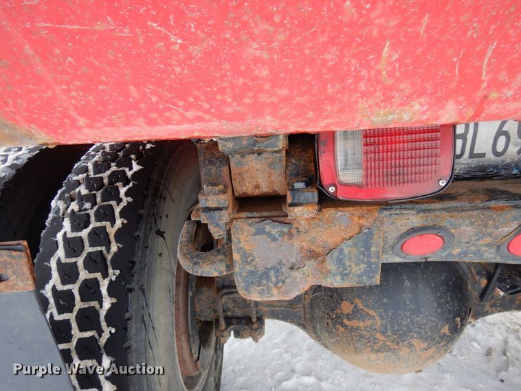 image for item AF9276 2014 Western Star 4700SF  dump truck