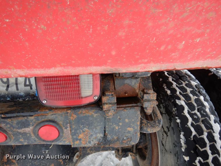 image for item AF9276 2014 Western Star 4700SF  dump truck