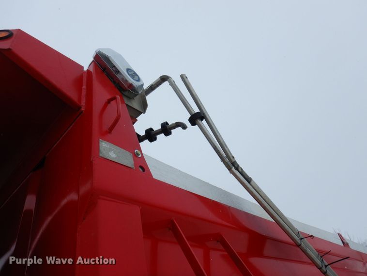 image for item AF9276 2014 Western Star 4700SF  dump truck