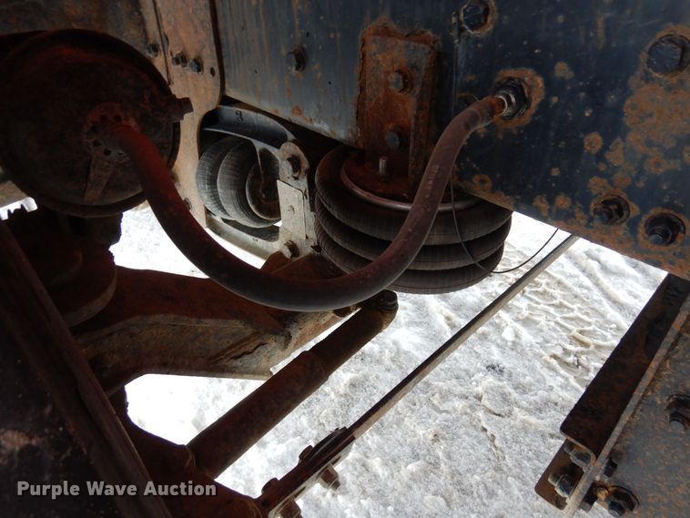 image for item AF9276 2014 Western Star 4700SF  dump truck