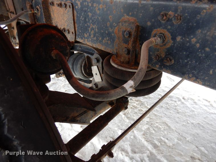 image for item AF9276 2014 Western Star 4700SF  dump truck