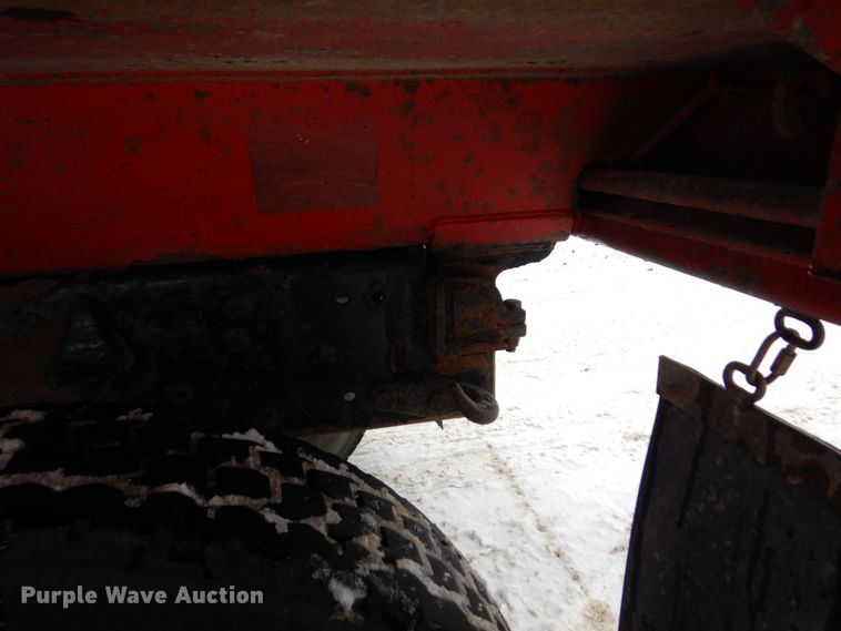 image for item AF9276 2014 Western Star 4700SF  dump truck