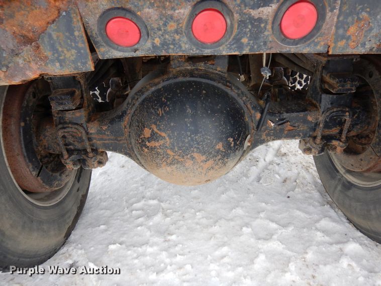 image for item AF9276 2014 Western Star 4700SF  dump truck