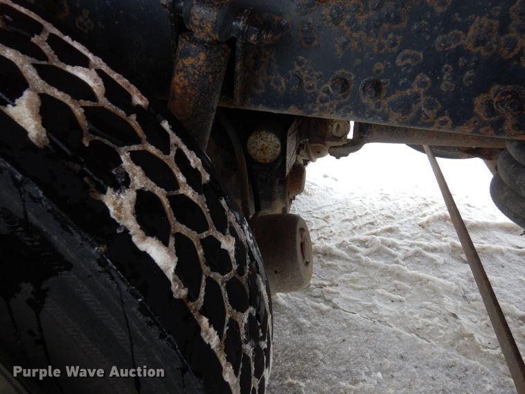 image for item AF9276 2014 Western Star 4700SF  dump truck