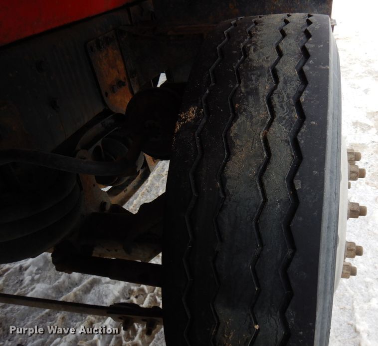 image for item AF9276 2014 Western Star 4700SF  dump truck