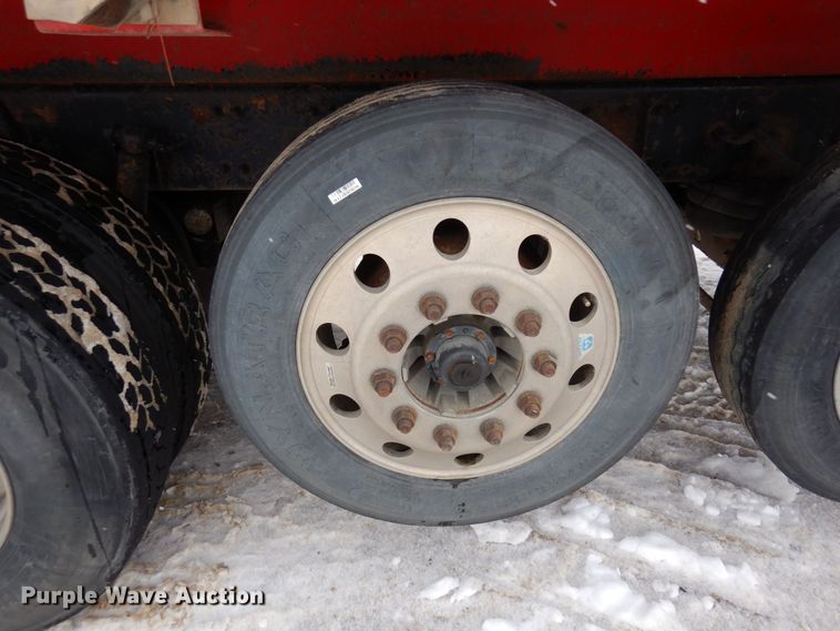 image for item AF9276 2014 Western Star 4700SF  dump truck