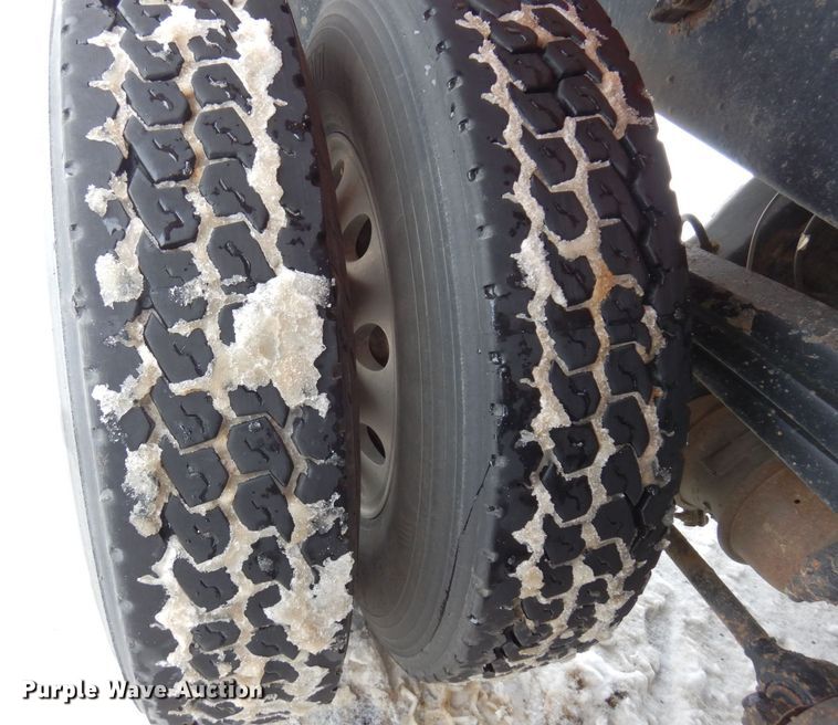 image for item AF9276 2014 Western Star 4700SF  dump truck