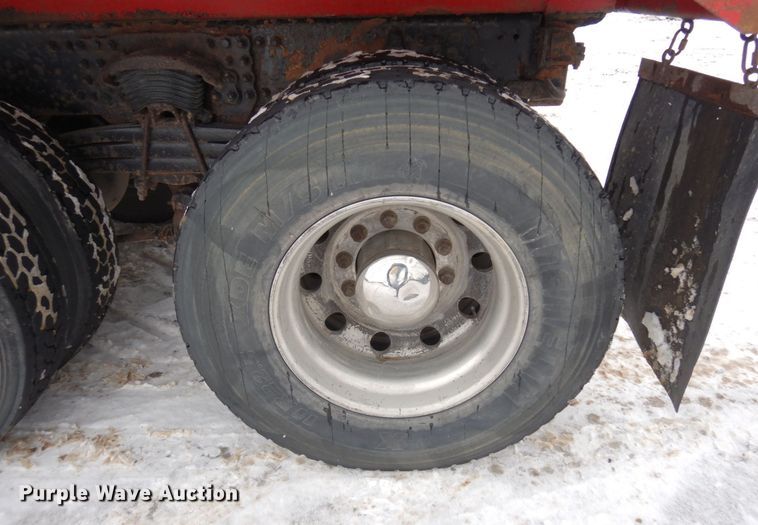 image for item AF9276 2014 Western Star 4700SF  dump truck