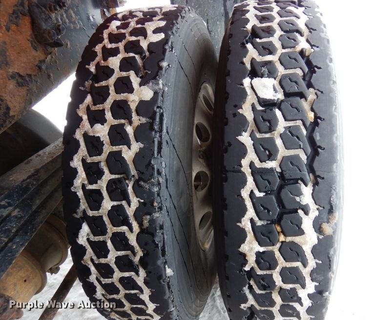 image for item AF9276 2014 Western Star 4700SF  dump truck