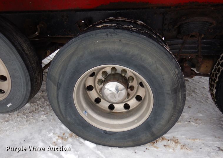 image for item AF9276 2014 Western Star 4700SF  dump truck