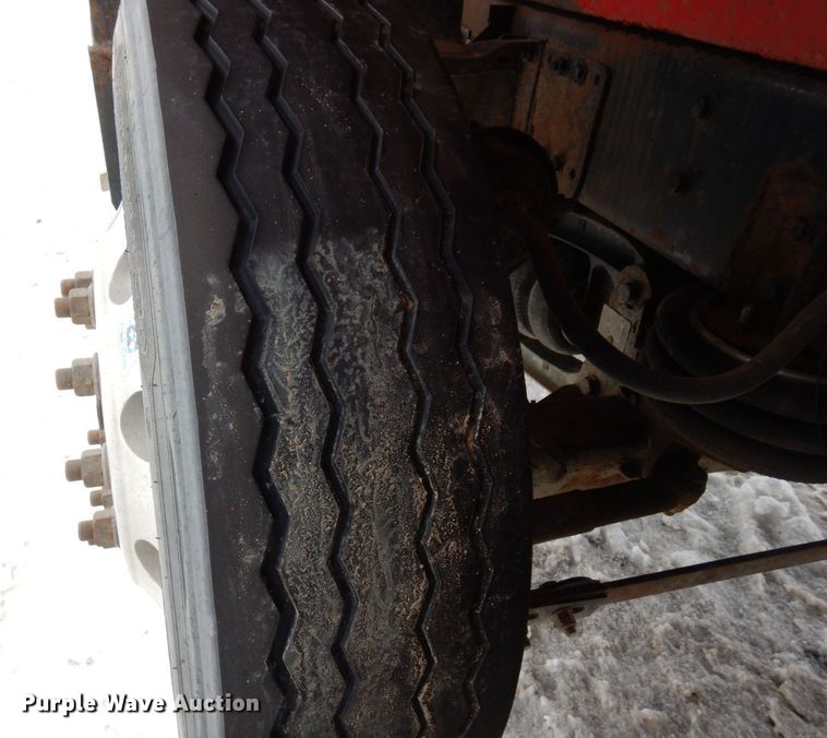 image for item AF9276 2014 Western Star 4700SF  dump truck