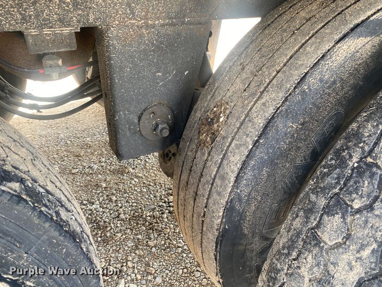 image for item DL6987 2016 Hyundai Translead  dry van trailer