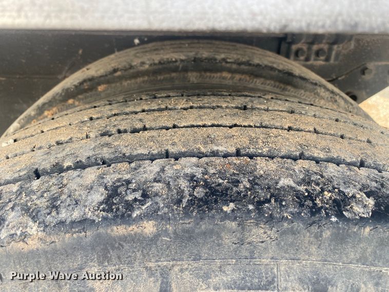 image for item DL6988 2009 Wabash  dry van trailer