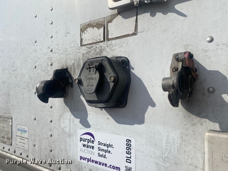 image for item DL6989 2012 Hyundai Translead  dry van trailer