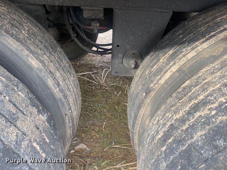 image for item DL6990 2016 Hyundai Translead  dry van trailer