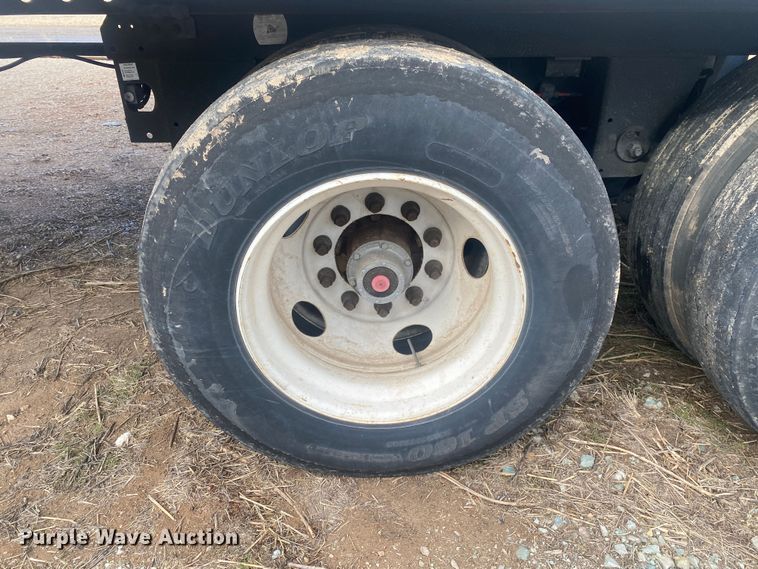 image for item DL6990 2016 Hyundai Translead  dry van trailer