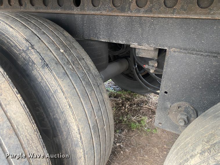 image for item DL6991 2016 Hyundai Translead  dry van trailer