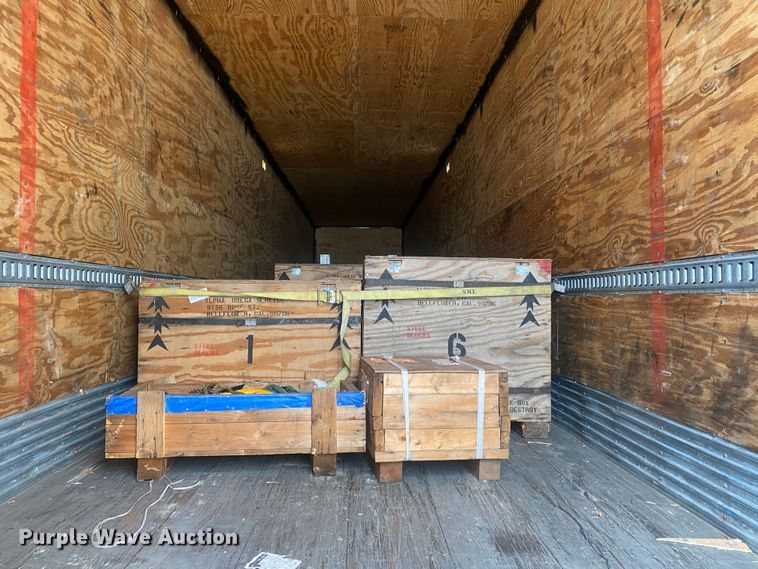 image for item DL6992 2014 Stoughton  dry van trailer