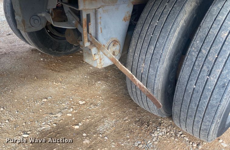 image for item DL6992 2014 Stoughton  dry van trailer