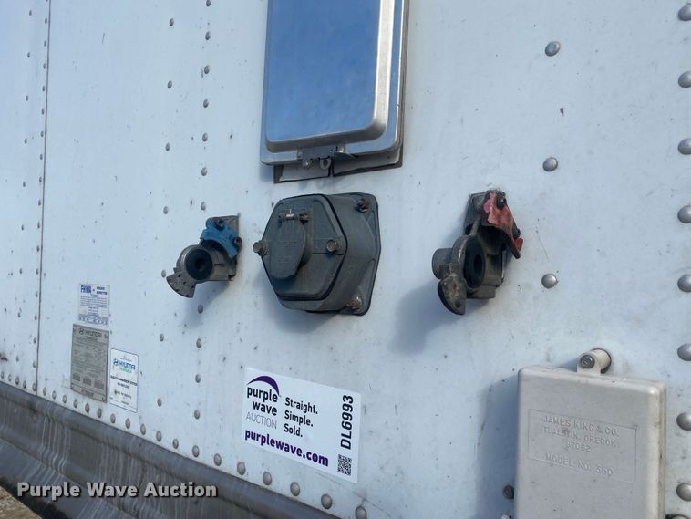 image for item DL6993 2012 Hyundai  dry van trailer