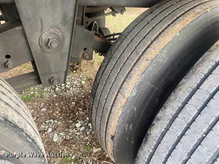 image for item DL6993 2012 Hyundai  dry van trailer