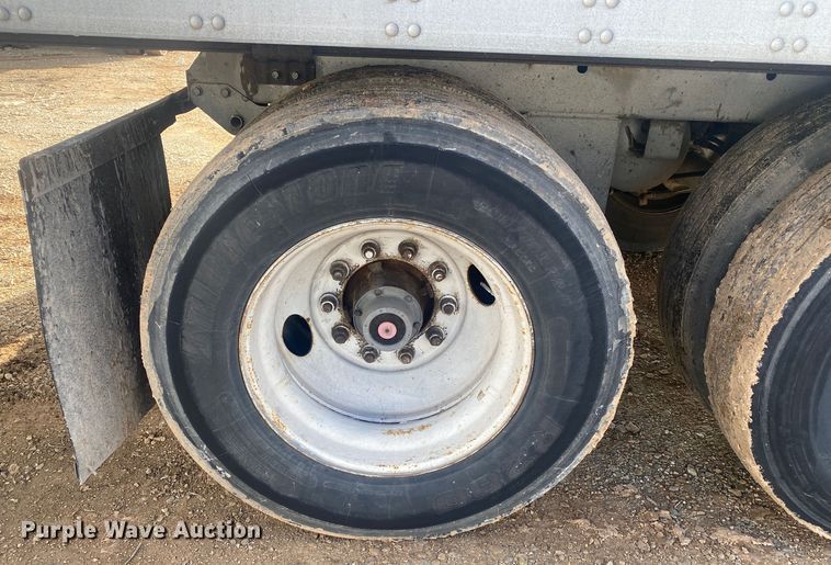 image for item DL6994 2011 Utility VS2DX  dry van trailer