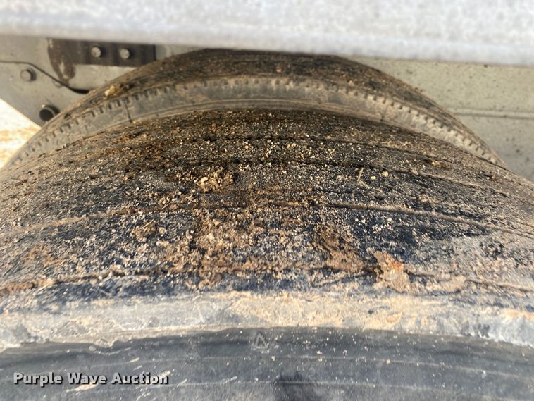 image for item DL6994 2011 Utility VS2DX  dry van trailer