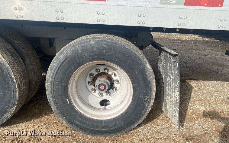 image for item DL6994 2011 Utility VS2DX  dry van trailer