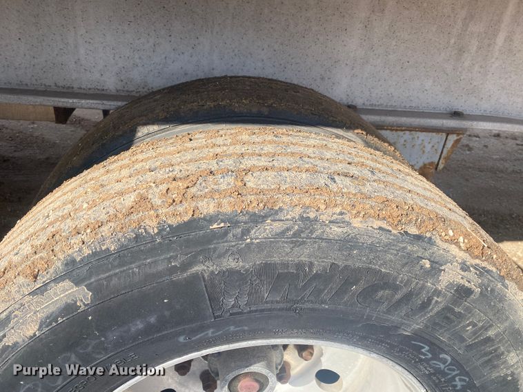 image for item DL6995 2005 Ravens HAFTW-5-9048WSAWL  flatbed trailer