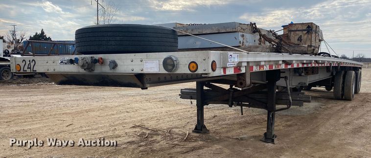 image for item DL6996 2005 Chaparral  flatbed trailer