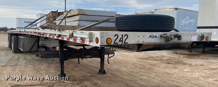 image for item DL6996 2005 Chaparral  flatbed trailer