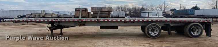 image for item DL6996 2005 Chaparral  flatbed trailer