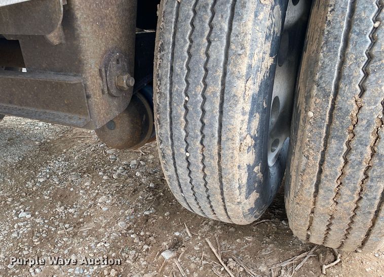 image for item DL6996 2005 Chaparral  flatbed trailer