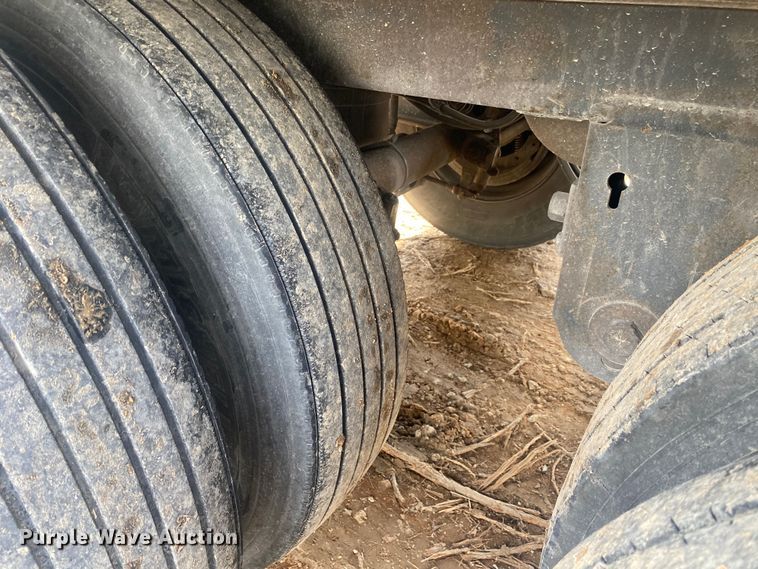 image for item DL6997 2007 Vanguard VIP4000  dry van trailer