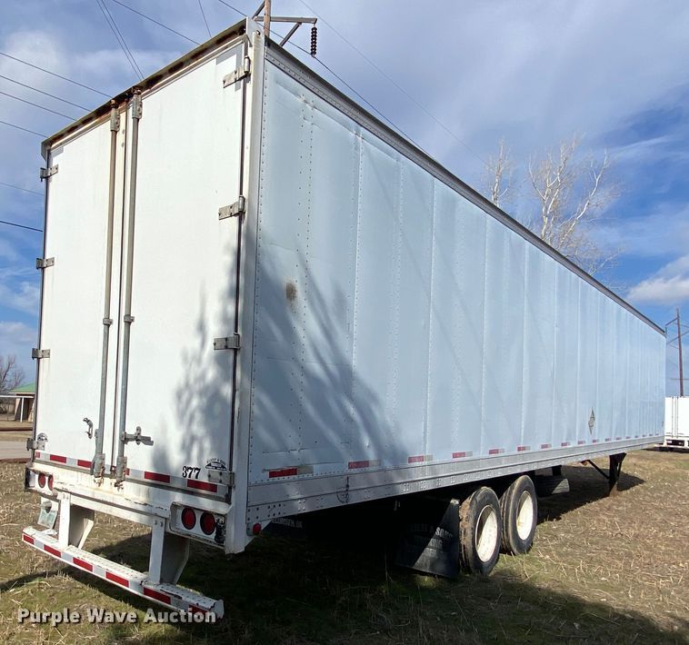 image for item DL6998 2001 Stoughton VIP4000  dry van trailer
