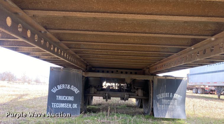 image for item DL6998 2001 Stoughton VIP4000  dry van trailer