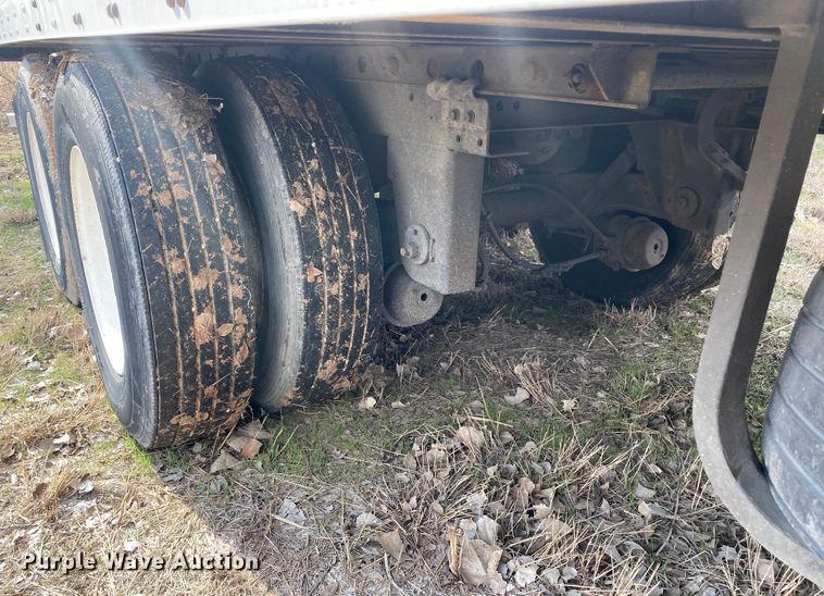 image for item DL6999 2001 Utility VS2DC  dry van trailer